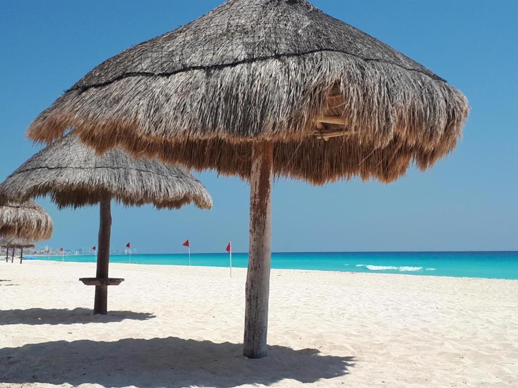 Private Room. Brisas. Zona Hotelera. Cancun Exterior photo